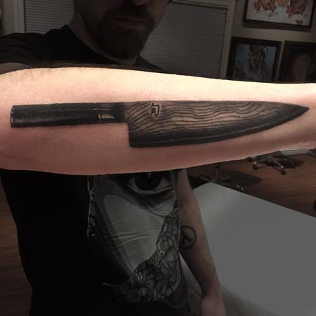 Tattoos - Shun Chef's Knife Black and Grey - 126314