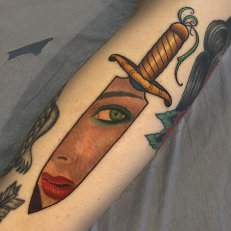 Tattoos - traditional Dagger with realistic Babe face - 127588