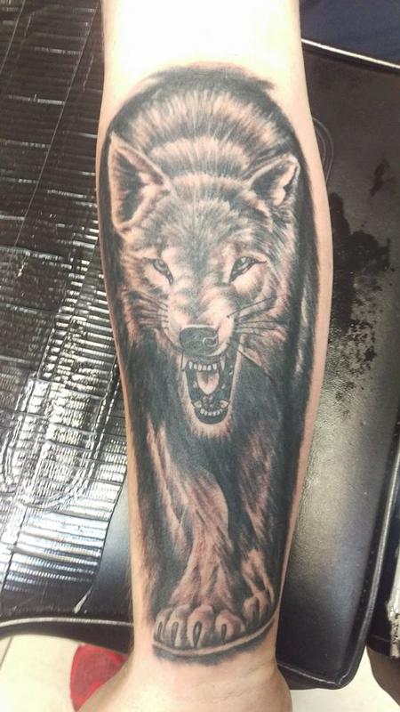 Tattoos - wolf - 123076