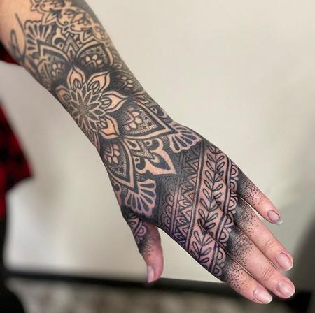 Tattoos - Blackwork hand tattoo - 141071