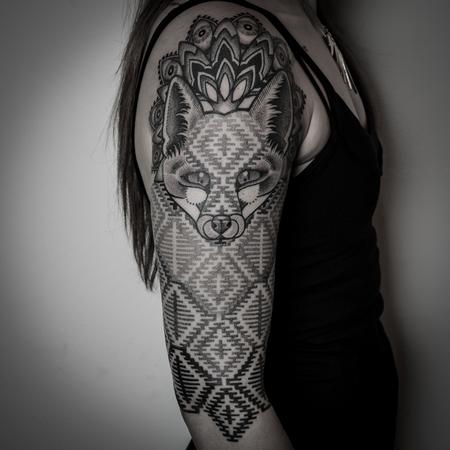 Tattoos - blackwork dotwork - 129919