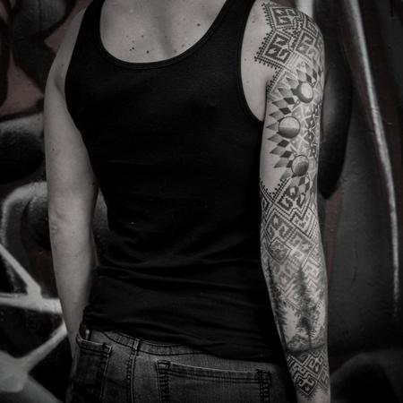 Tattoos - blackwork dotwork s - 129930