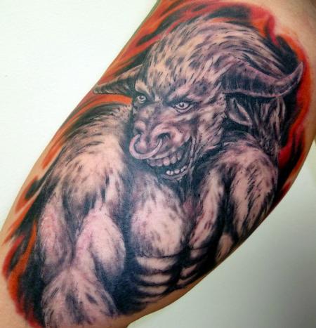 Tattoos - Taurus Bull - 61588