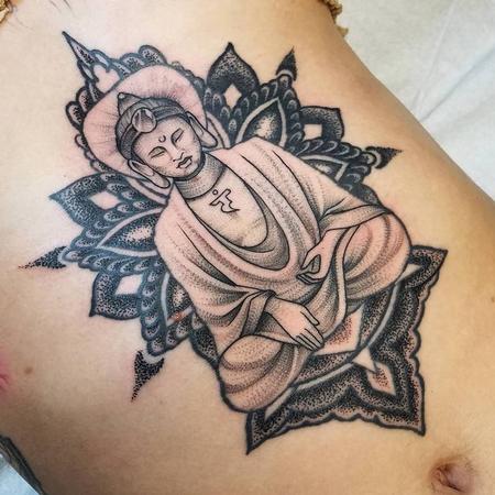 Tattoos - Blackwork buddha - 131505