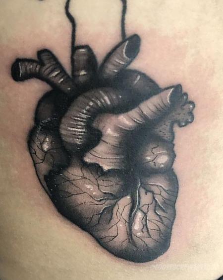 Tattoos - Un Petite Coeur - 142280