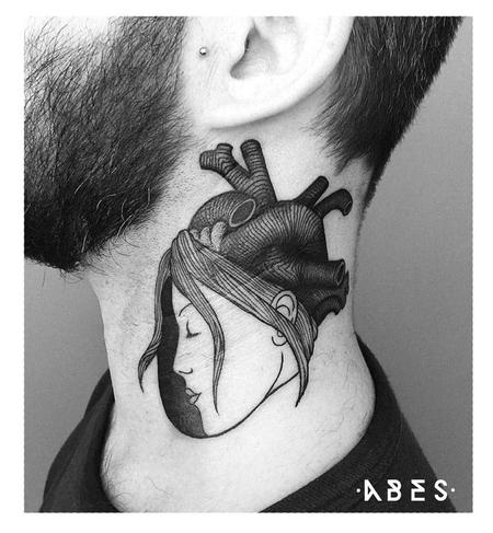 Tattoos - HEART WOMAN - 119793