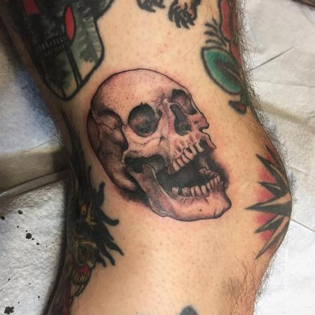 Tattoos - Skull Knee - 141467