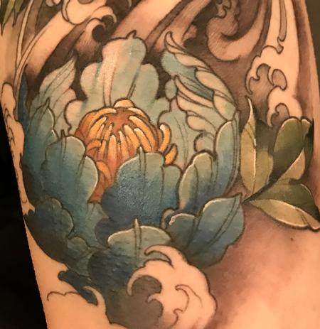 Tattoos - Damon Conklin Peony in waves - 131247