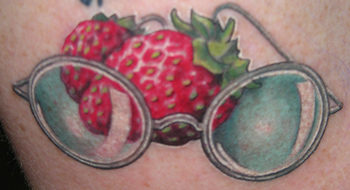 Tattoos - Lennon strawberry - 19216