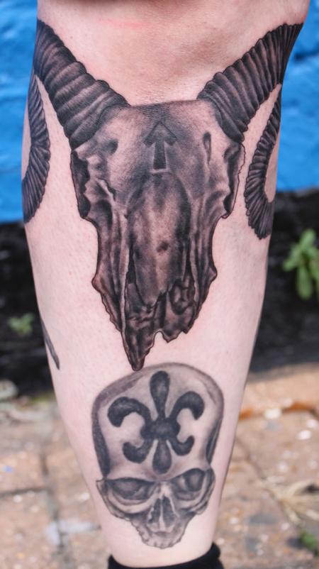 Tattoos - untitled - 61120