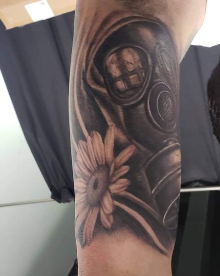 Tattoos - Pandemic gas mask daisy riots tattoo - 142017