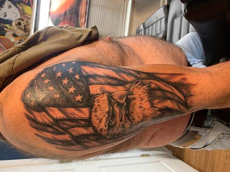 bubba underwood - American flag and eagle