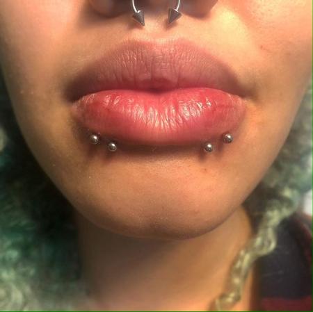 Tattoos - Lip - 142330