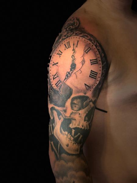 Tattoos - Clock skull - 139799