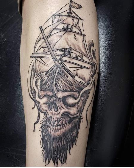 Tattoos - Skull pirate ship - 142002