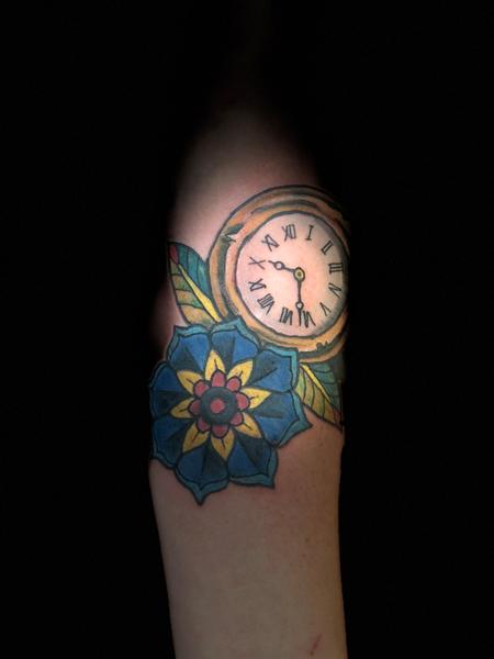 Tattoos - Watch n flower - 131986