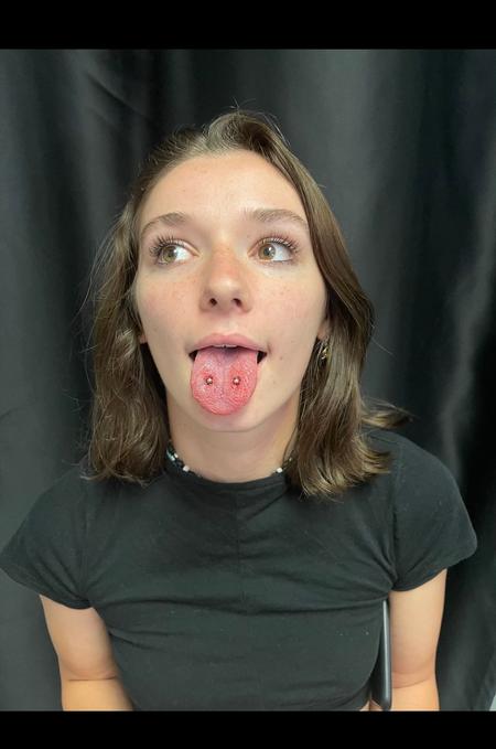 Surface tongue