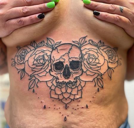 Tori Green (PORTLAND) - Skull rose