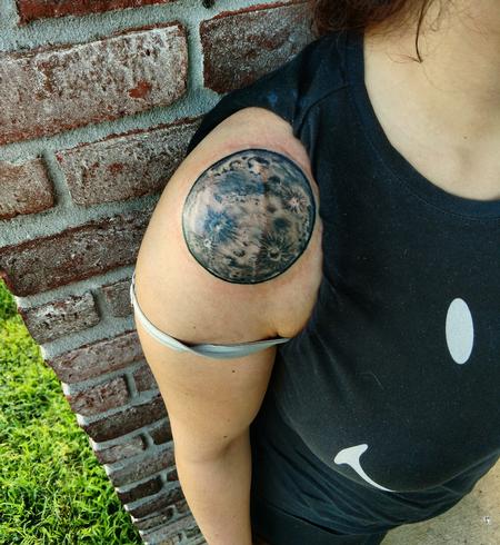 Tattoos - To the moon! - 128649