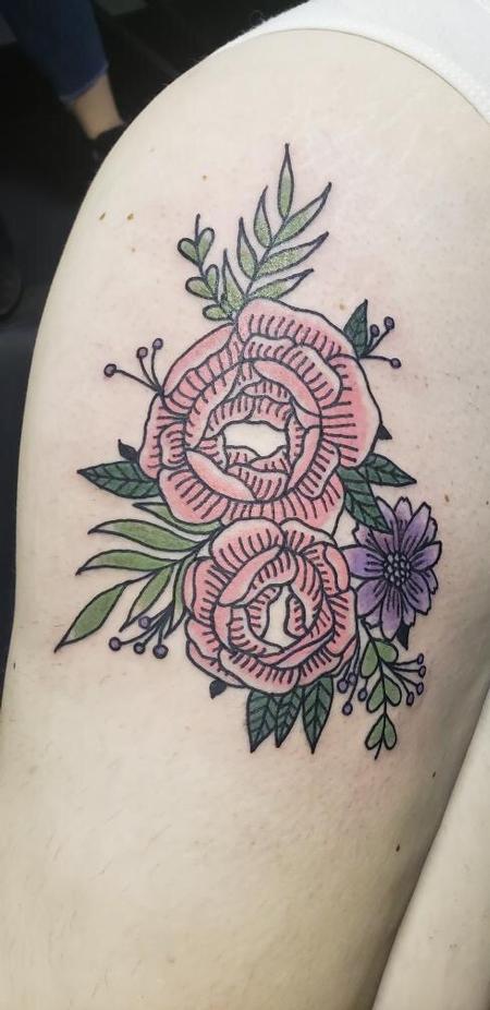 Blake Ohrt - Flower tattoo