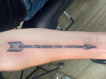 Tattoos - Arrow - 145404