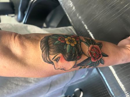 Tattoos - Flower lady - 146134