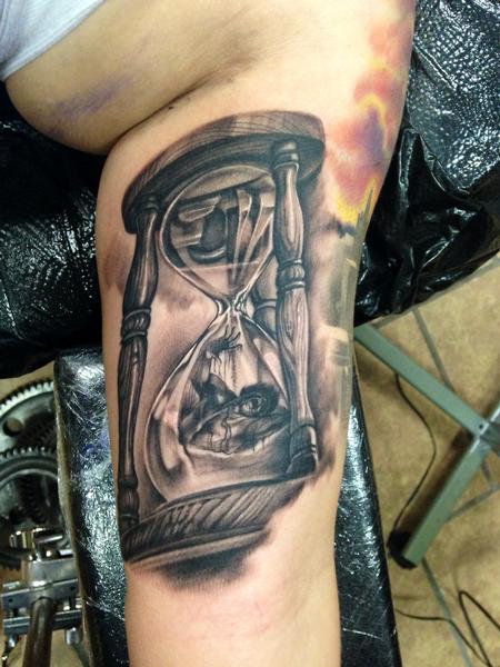 Tattoos - Man Trapped in Hourglass  - 99594