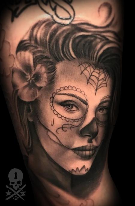 Tattoos - Lady - 131813