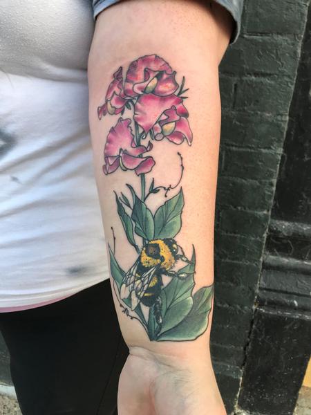 Tattoos - Bee Flowers - 138695