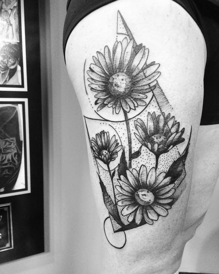 Tattoos - Daisies - 127219