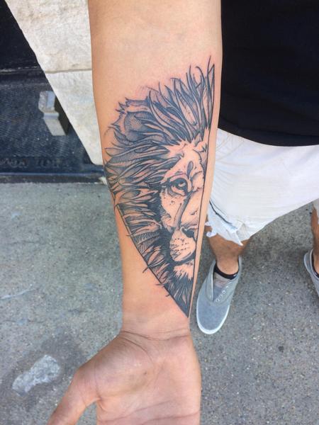 Tattoos - Lion O - 129813