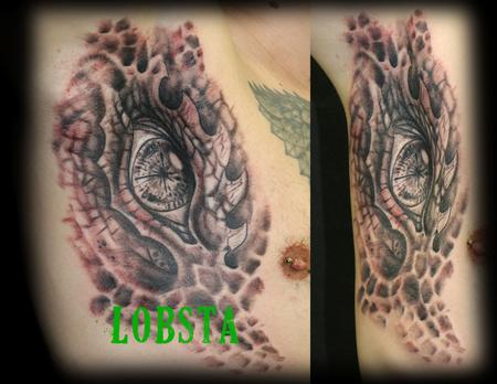 Tattoos - Dragon_Eye_Armpit_Tattoo_Lobsta - 128356