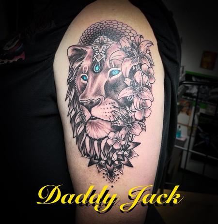Tattoos - Lion with floral/geometric background - 134912