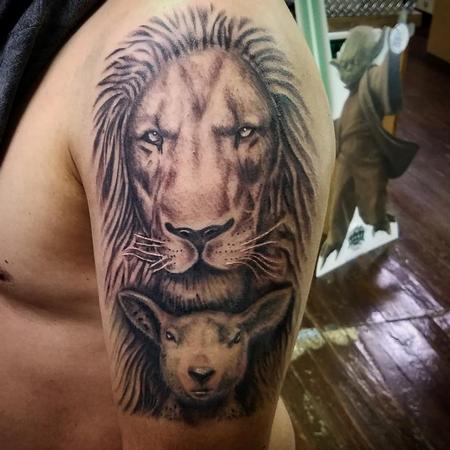 Mario Padilla - black and grey lion and lamb