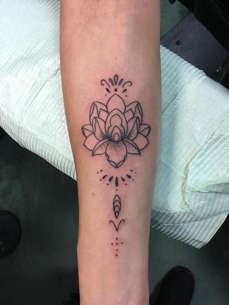 Tattoos - Lotus - 140286