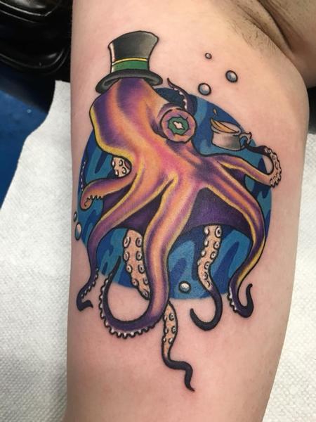Jake Hand - Traditional octopus with top hat
