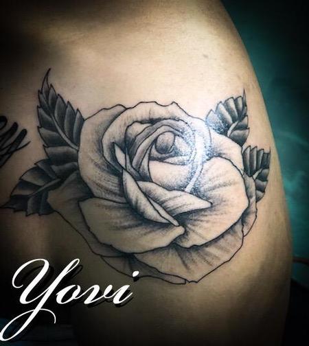 Yovanier Valentin - Black and Grey Rose