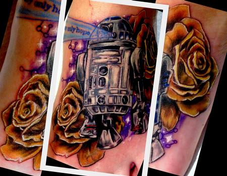 Haley Adams - R2D2 foot tattoo with c3po roses