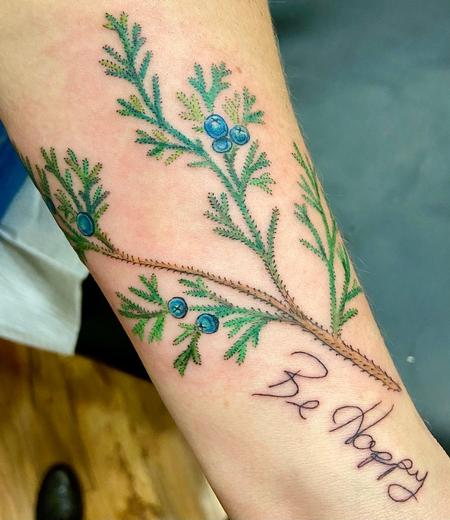 Tattoos - be happy - 142373