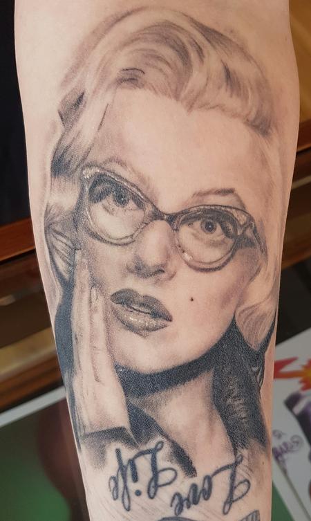 Tattoos - Marilyn Monroe Portrait Tattoo - 123478
