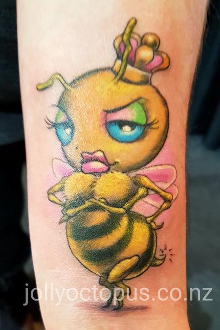 Tattoos - Queen Bee - 126427