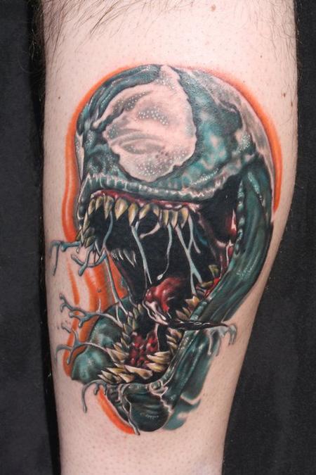 Justin Mariani - Venom Tattoo