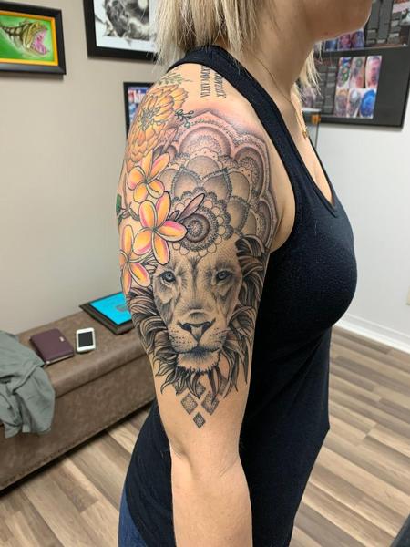 Tattoos - Lion, Black and Gray - 142168