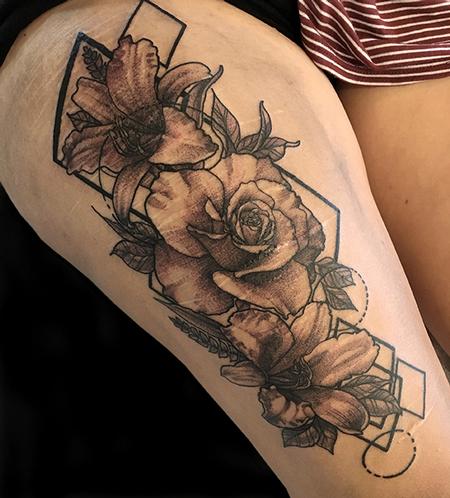Tattoos - Flower Coverup  - 132585