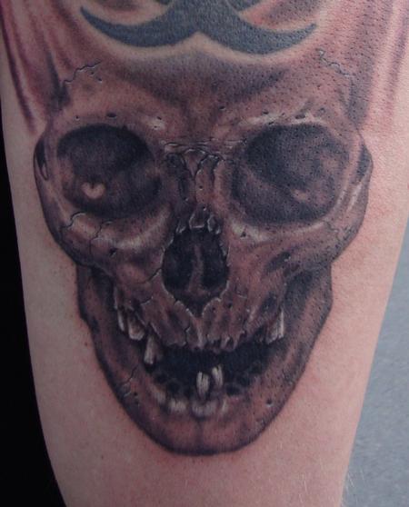 Tattoos - Skull with Missing Teeth - 100028