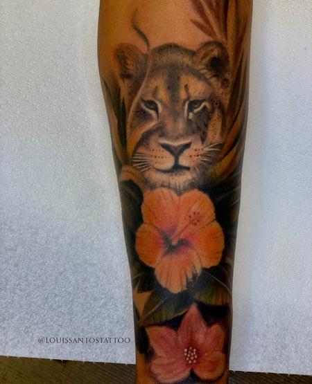 Tattoos - Lioness with Caribbean flowers - 140637