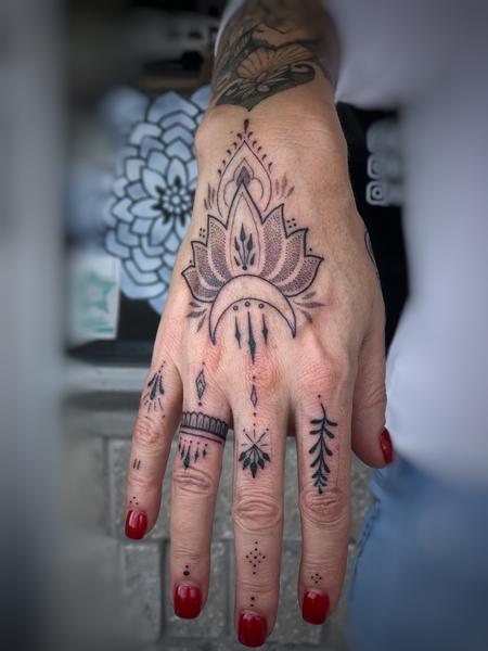 Tattoos - untitled - 143139