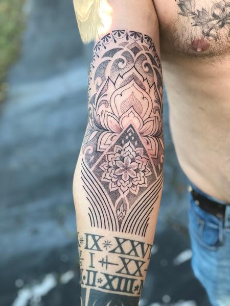 Tattoos - untitled - 143239