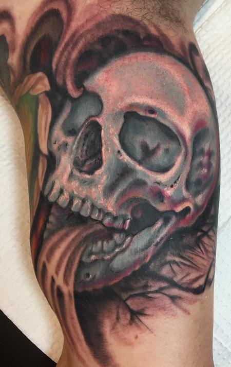 Phil Robertson - Skull tattoo