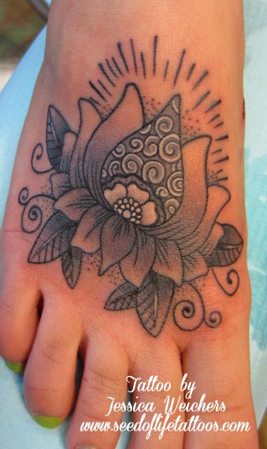 Tattoos - Lotus flower mendi design - 90071